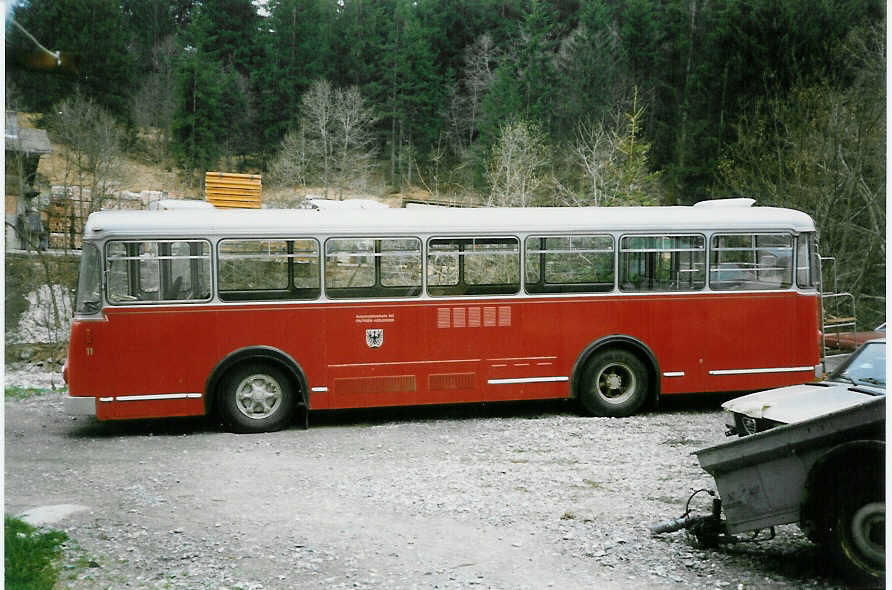 (003'130) - AFA Adelboden - Nr. 11 - Saurer/Hess (ex Roth, Chur Nr. 10) im April 1988 in Adelboden, Margeli