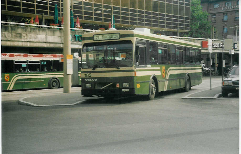 (014'809) - SVB Bern - Nr. 185/BE 451'185 - Volvo/Gangloff am 26. August 1996 beim Bahnhof Bern