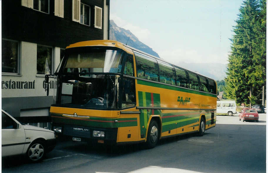 (015'020) - AvH Heimenschwand - Nr. 12/BE 26'698 - Neoplan am 8. September 1996 in Kandersteg, Talstation Oeschinen