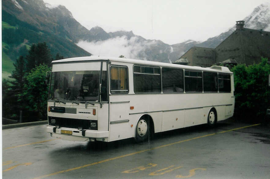 (017'408) - Aus der Tschechoslowakei: Czechline, Jarosov - UHA-09-81 - Karosa am 22. Juni 1997 in Adelboden, Landstrasse