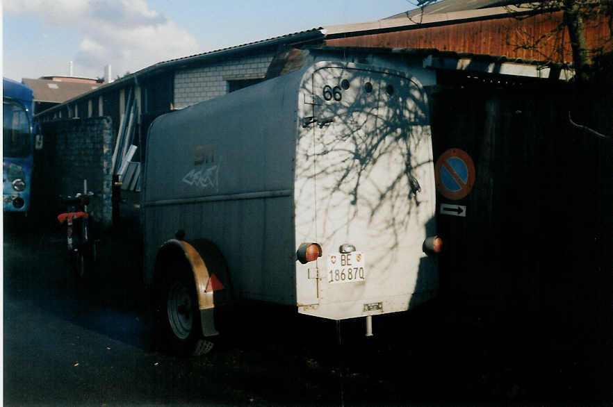 (021'423) - STI Thun - Nr. 66/BE 186'870 - Moser Gepckanhnger am 17. Januar 1998 in Thun, Garage