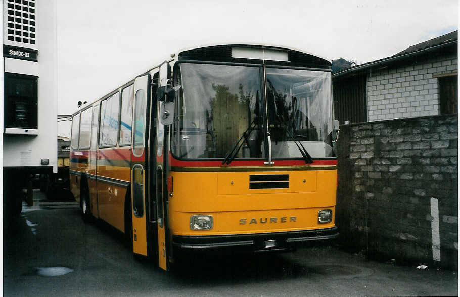 (025'928) - Segessenmann, Burgistein - Saurer/Tscher (ex P 24'229) am 4. September 1998 in Thun, Garage STI