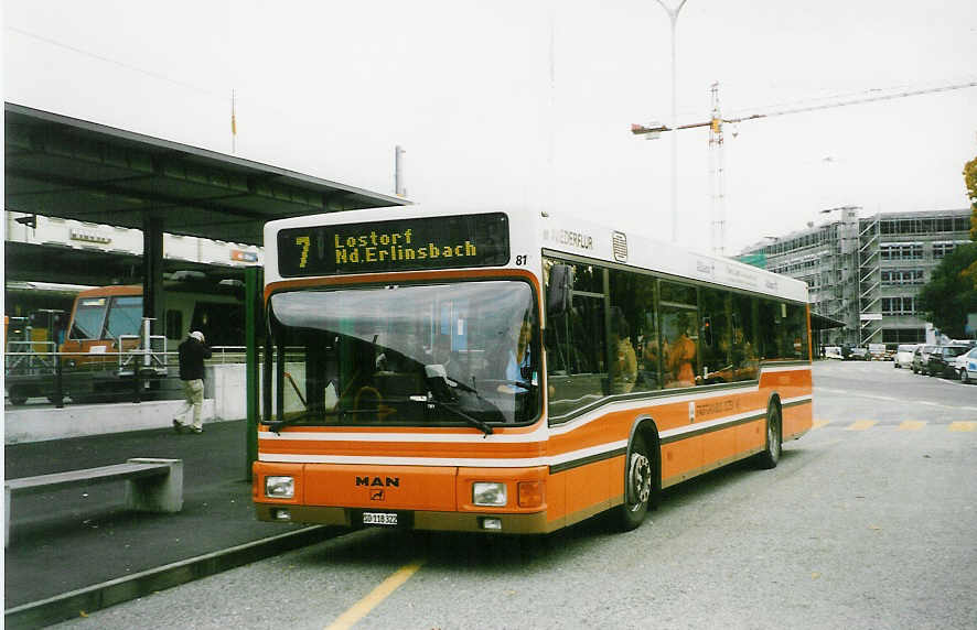 (027'031) - SOO Olten - Nr. 81/SO 118'322 - MAN am 8. Oktober 1998 beim Bahnhof Olten