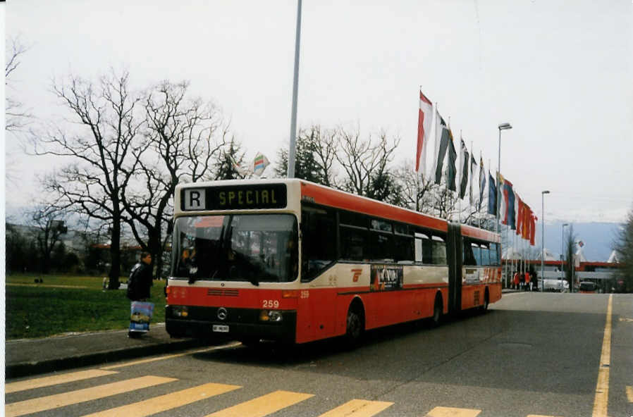 (030'336) - TPG Genve - Nr. 259/GE 96'197 - Mercedes am 21. Mrz 1999 in Genve, Palexpo