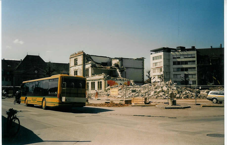 (030'526) - AvH Heimenschwand - Nr. 9/BE 36'720 - Setra am 1. April 1999 in Thun, Aarefeld