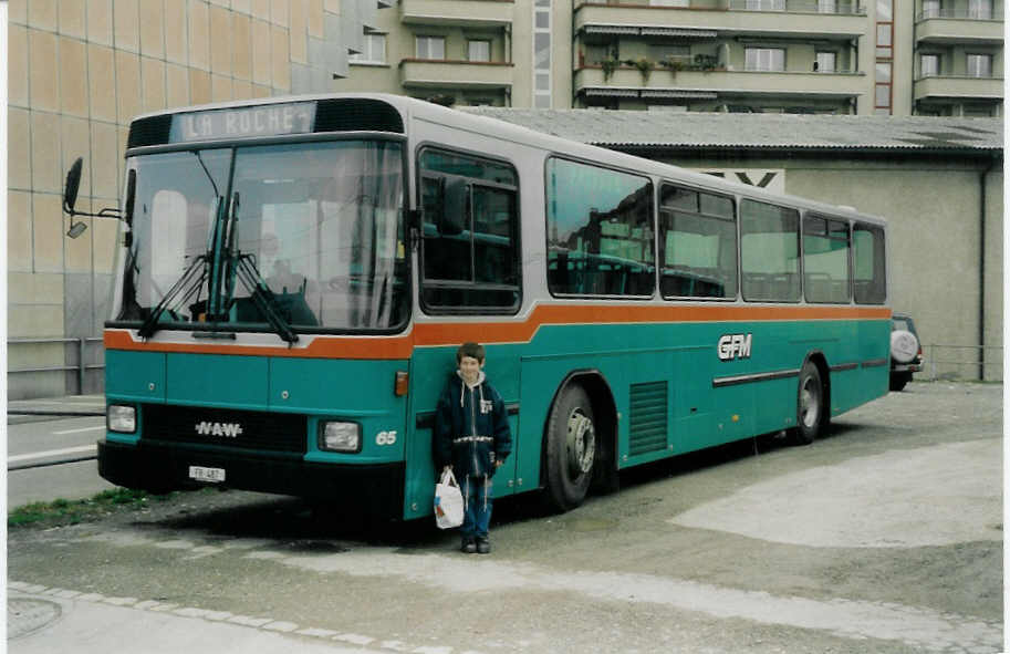 (030'625) - GFM Fribourg - Nr. 65/FR 487 - NAW/Hess am 3. April 1999 in Fribourg, Garage