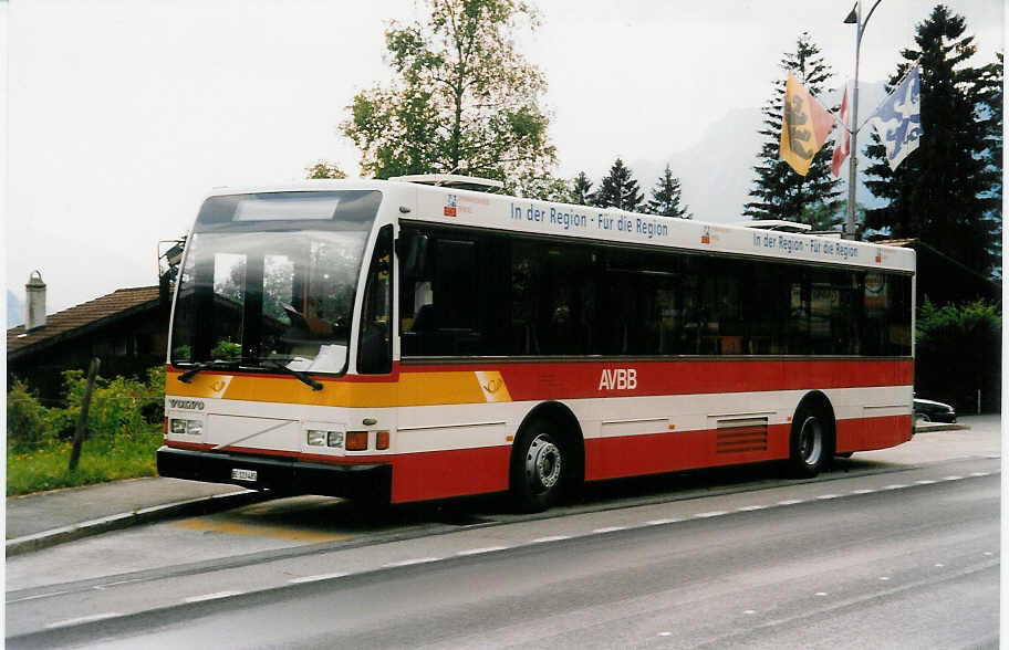 (034'623) - AVBB Schwanden - Nr. 1/BE 123'485 - Volvo/Berkhof am 16. Juli 1999 in Brienz, Lammbach