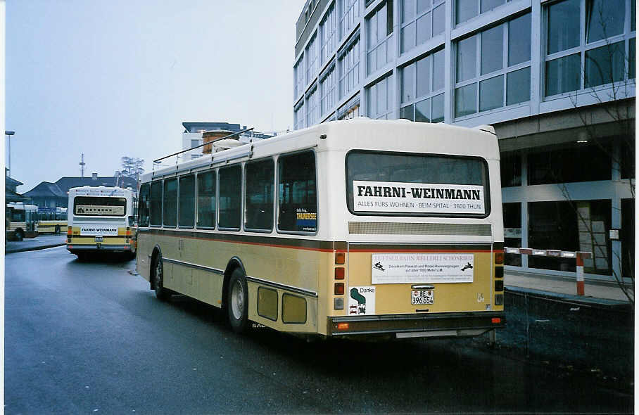 (044'612) - STI Thun - Nr. 54/BE 396'554 - Saurer/R&J am 20. Januar 2001 bei der Schifflndte Thun