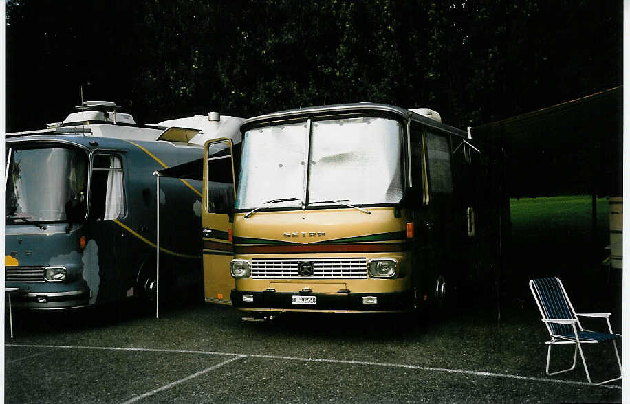 (049'124) - Berger, Unterseen - BE 392'518 - Setra (ex Marti, Kallnach) am 18. August 2001 in Burgdorf, AMP