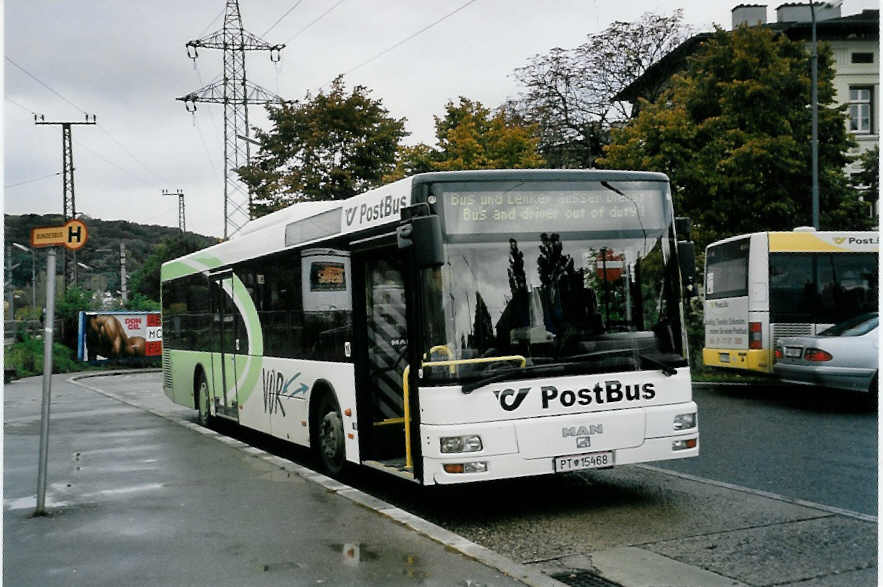 (056'520) - PostBus - PT 15'468 - MAN am 8. Oktober 2002 in Wien, Htteldorf