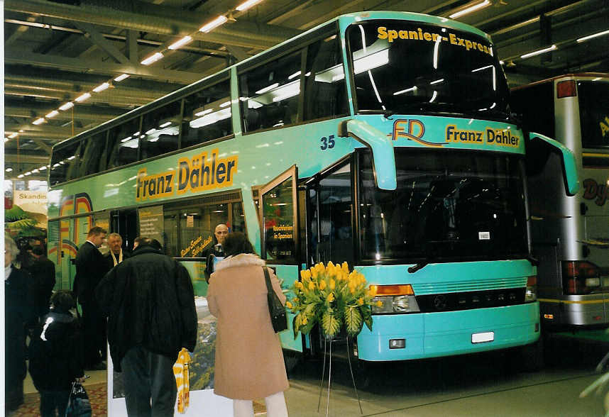 (058'510) - Dhler, Niederuzwil - Nr. 35/SG 149'000 - Setra am 12. Januar 2003 in Bern, Ferienmesse