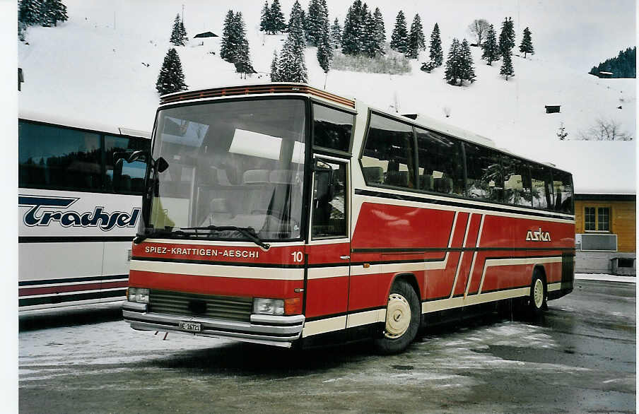 (058'628) - ASKA Aeschi - Nr. 10/BE 26'721 - Drgmller am 26. Januar 2003 in Adelboden, Wendeplatz