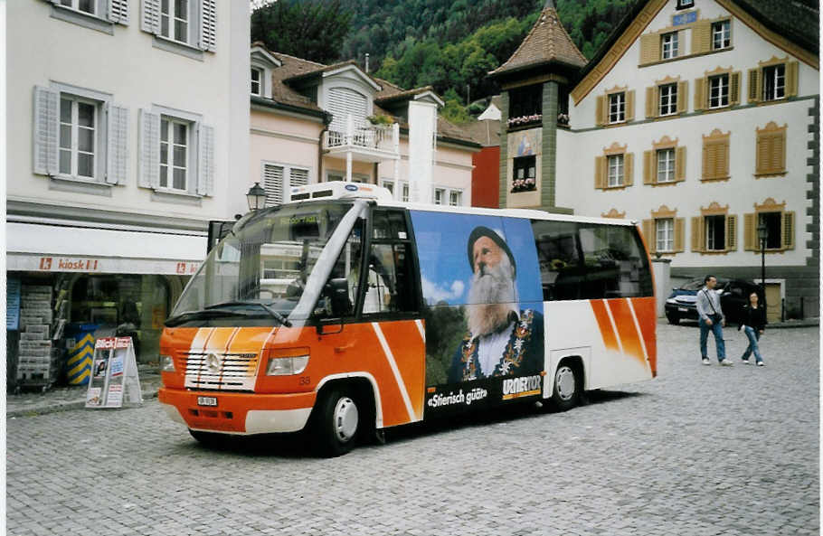 (062'023) AAGU Altdorf - Nr. 38/UR 9138 - Mercedes/Auwrter am 28. Juli 2003 in Altdorf, Telldenkmal