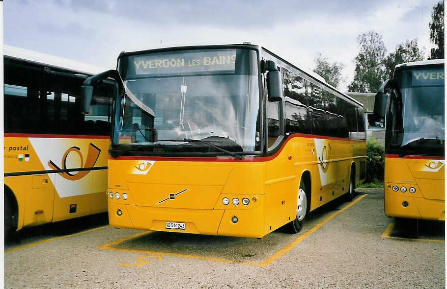 (062'807) - CarPostal Vaud-Fribourg - VD 510'243 - Volvo (ex P 25'164) am 30. august 2003 in Yverdon, Garage