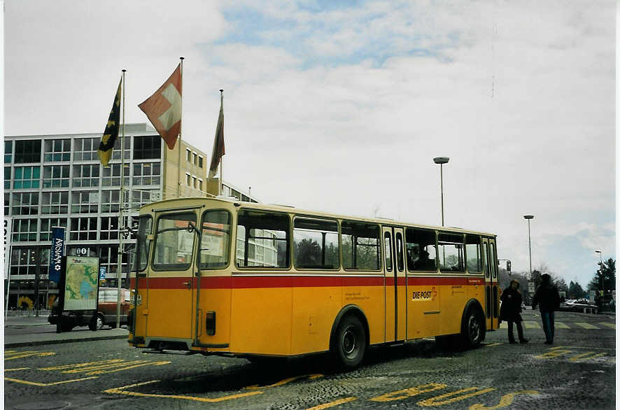 (065'835) - Burri, Teuffenthal - BE 336'192 - FBW/R&J am 2. Mrz 2004 beim Bahnhof Thun