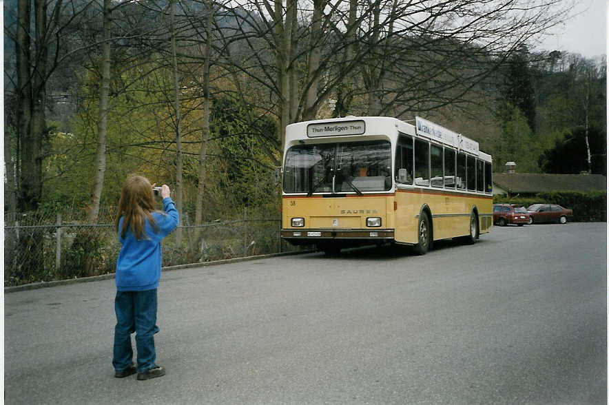 (066'523) - STI Thun - Nr. 58/BE 413'458 - Saurer/R&J am 17. April 2004 bei der Schifflndte Thun