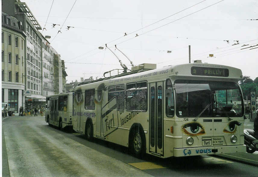 (069'128) - TL Lausanne - Nr. 724 - FBW/Hess Trolleybus am 8. Juli 2004 in Lausanne, Bel-Air