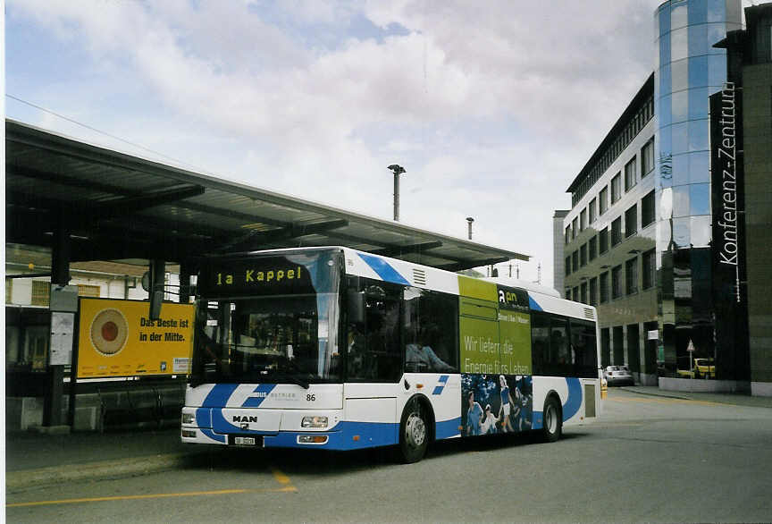 (069'319) - BOGG Wangen b.O. - Nr. 86/SO 32'218 - MAN/Gppel am 10. Juli 2004 beim Bahnhof Olten