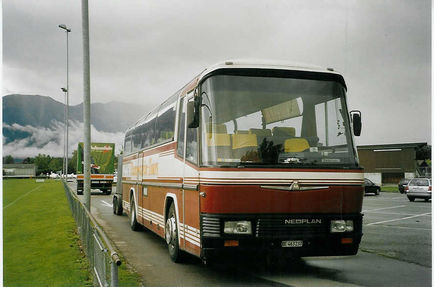 (070'410) - Jovanovic, Bern - BE 463'237 - Neoplan am 26. August 2004 in Thun-Lerchenfeld, Waldeck