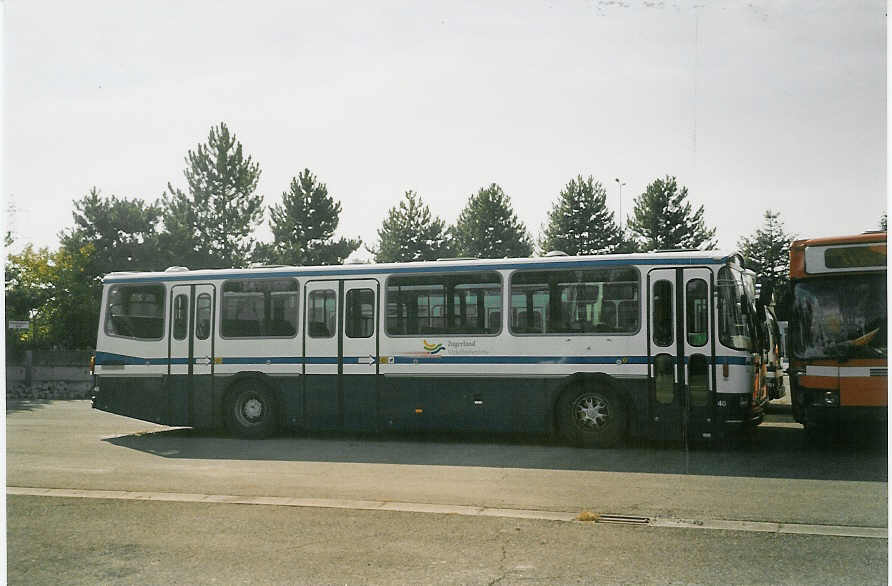 (071'004) - ZVB Zug - Nr. 40 - Saurer/Hess (ex P 25'800) am 11. September 2004 in Zug, Werkhof