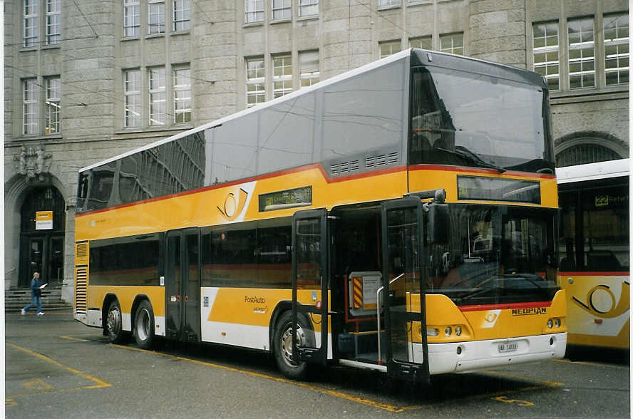 (072'025) - PostAuto St. Gallen-Appenzell - AR 14'838 - Neoplan (ex P 27'016) am 11. Oktober 2004 beim Bahnhof St. Gallen