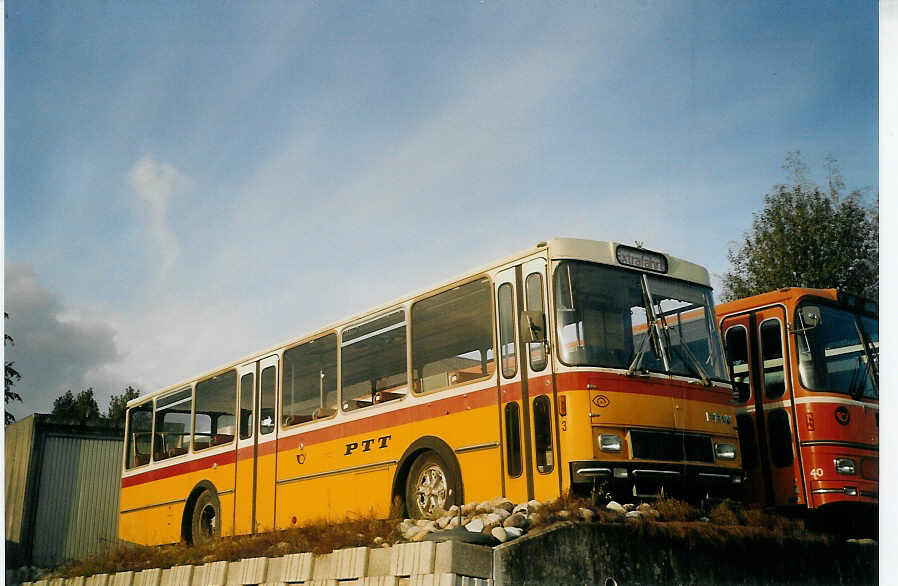 (072'609) - Keller, Hottwil - Nr. 3 - FBW/FHS am 8. November 2004 in Btzberg, Heiniger