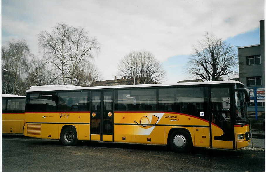 (073'605) - CarPostal Vaud-Fribourg - VD 548'724 - Mercedes am 1. Januar 2005 in Yverdon, Garage