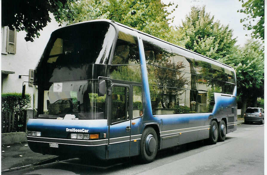 (079'106) - Portmann, Scheuren - BE 241'410 - Neoplan am 25. Juli 2005 in Thun, Waisenhausstrasse