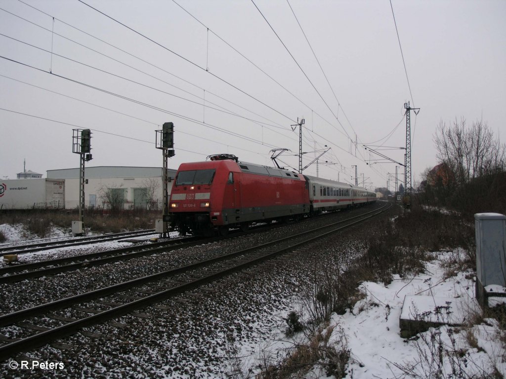 101 138-6 durchf�hrt Obertraublingen mit den IC 1886 Rottaler Land. 09.01.10