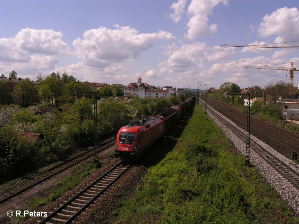 1116 068-6 durchf�hrt Regensburg mit ein gemischten G�terzug. 03.05.08
