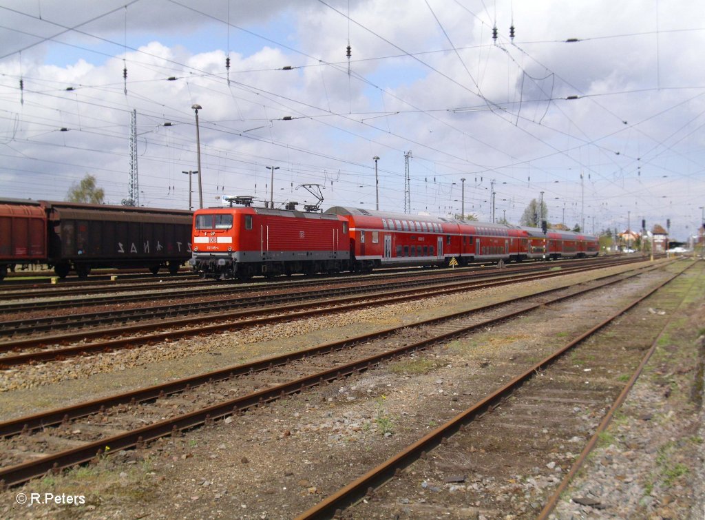 112 185-4 mit RE1 in Eisenh�ttenstadt 21.04.10