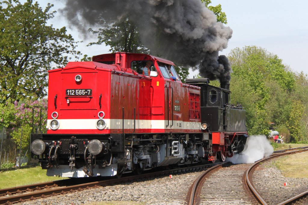 112 565-7+91 134 fuhren dann gemeinsam von Putbus nach Bergen auf Rgen zurck.19.05.2012