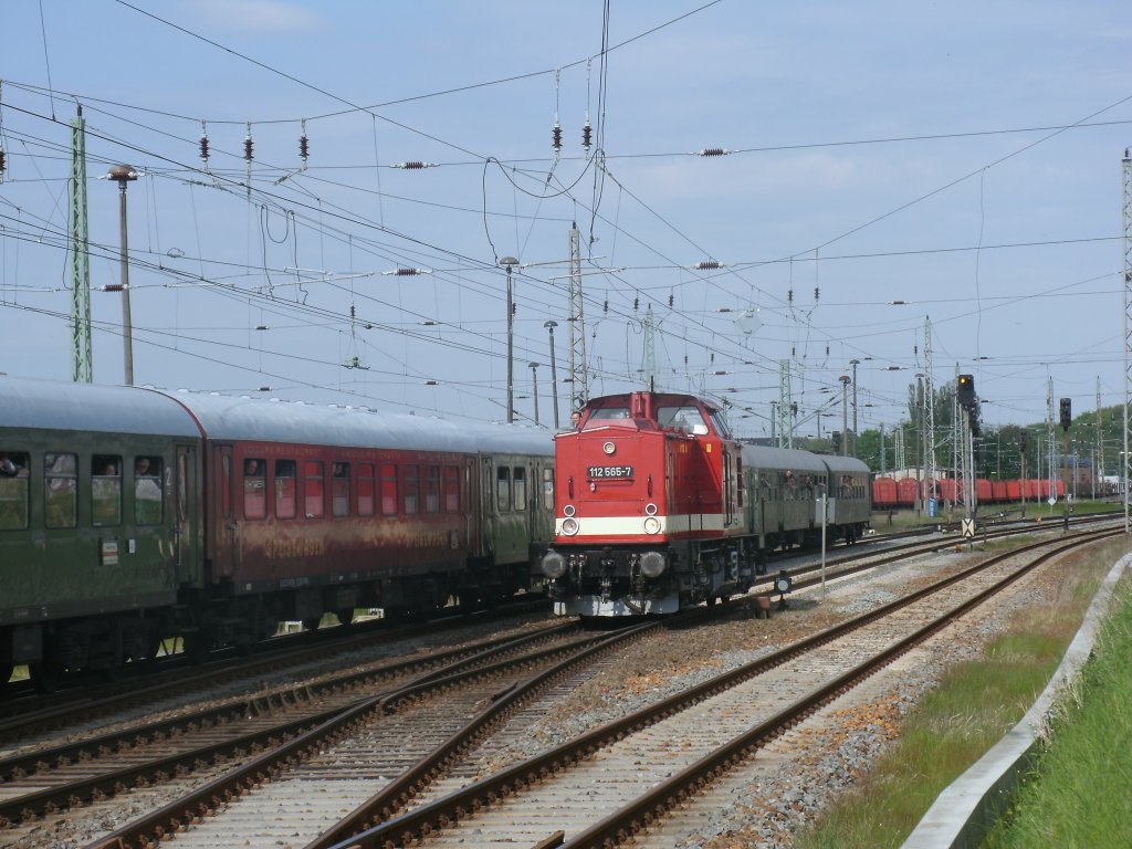 112 565-7,am 19.Mai 2012,in Bergen/R�gen.