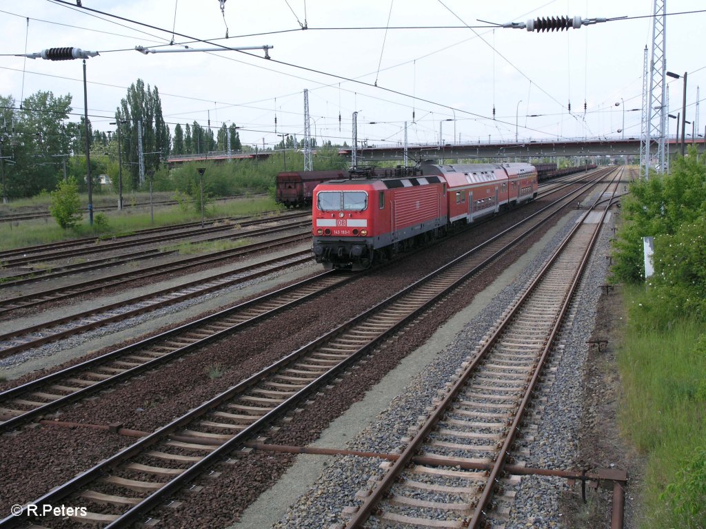 143 193-1 durchf�hrt Eisenh�ttenstadt mit der RB11 Cottbus. 20.05.09