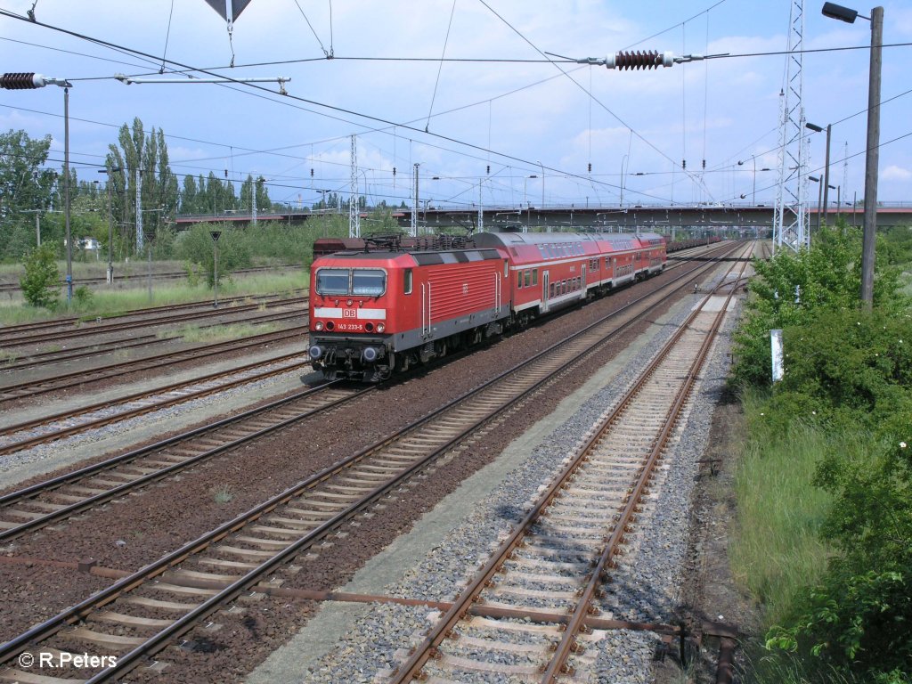 143 233-5 durchf�hrt Eisenh�ttenstadt mit einer RB Cottbus. 19.05.09