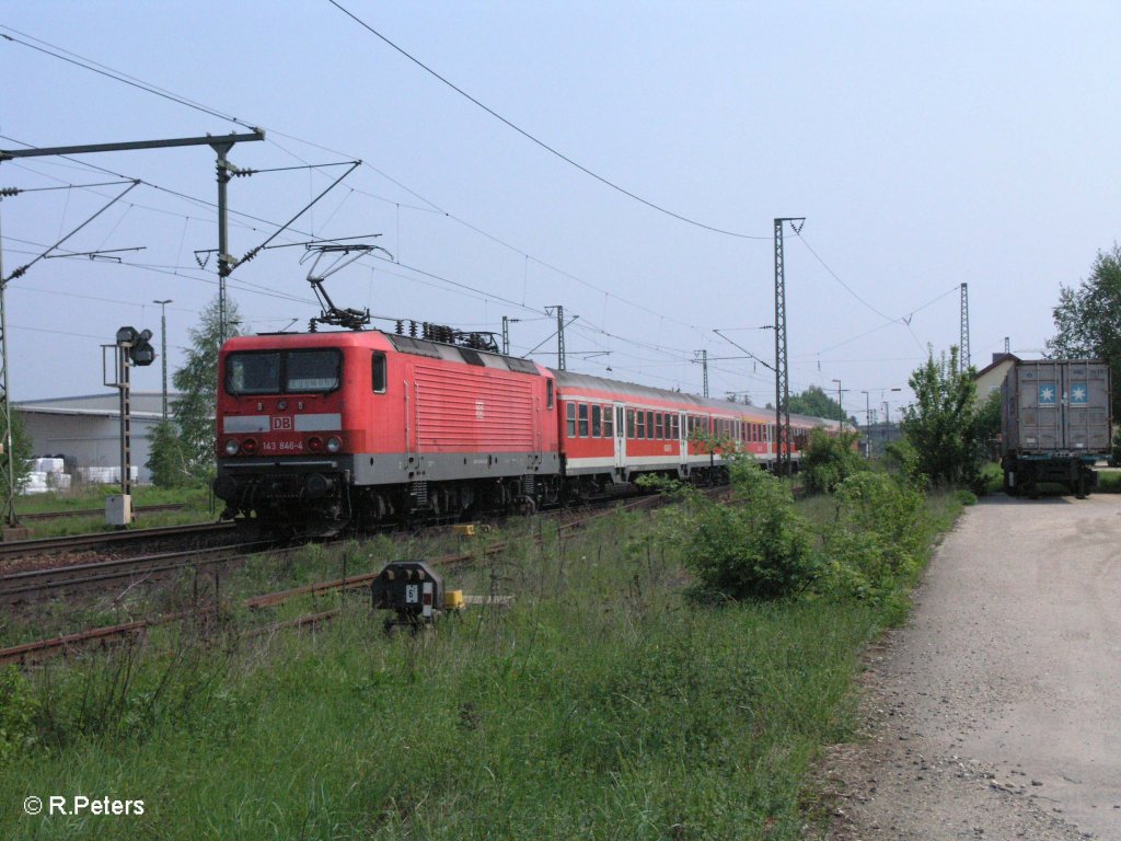 143 846-4 erreicht Obertraubling mit einer RB Eggm�hl. 01.05.09
