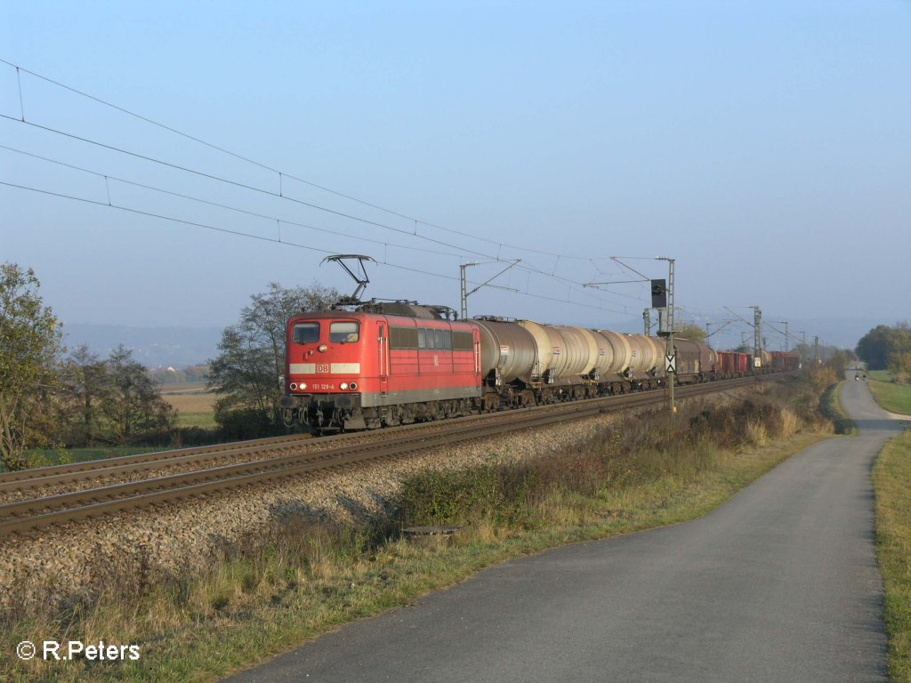 151 129-4 beim langsamen ran rollen an ein Rotes signal bei P�lling. 25.10.08