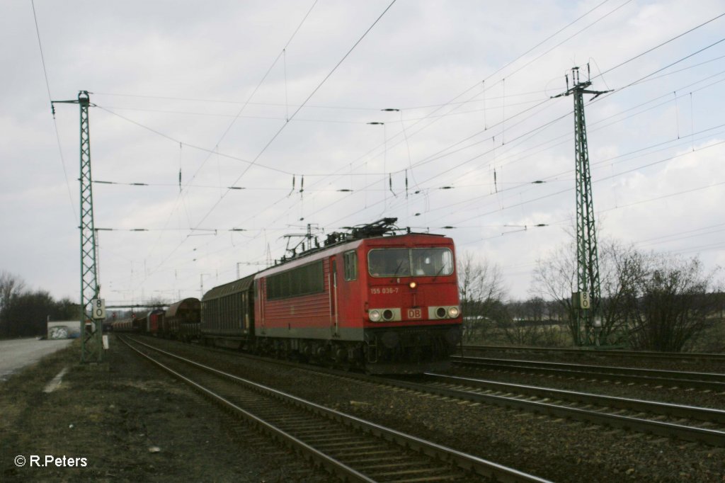 155 036-7 mit gemischten G�terzug in Saarmund. 11.03.11