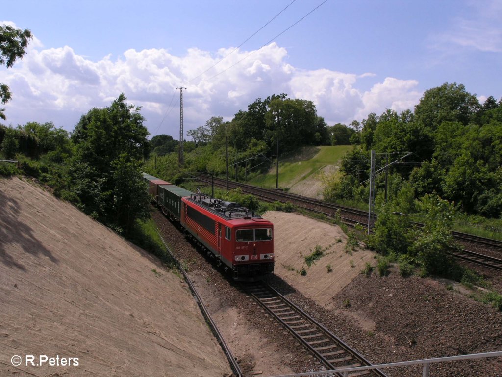 155 091-2 f�hrt in Frankfurt/Oder mit ein Containerzug ein. 24.05.08