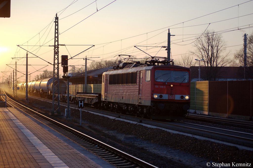 155 199-3 mit einem gemischten GZ in Rathenow in Richtung Wustermark unterwegs. 22.02.2011