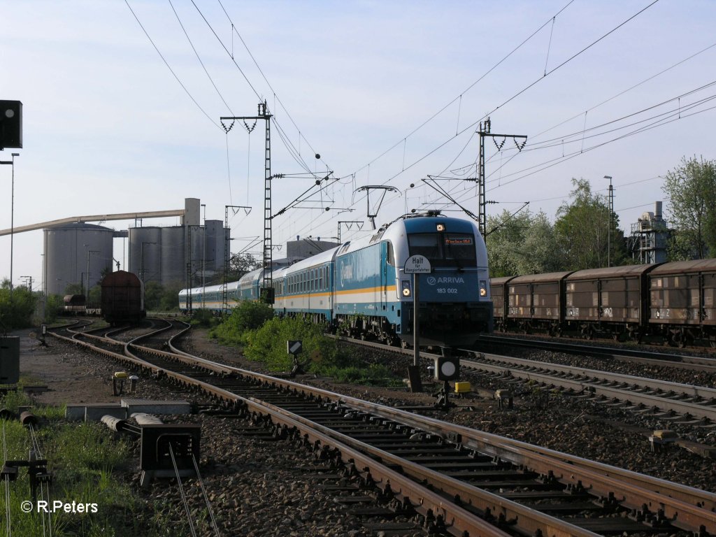183 002 verl�sst Regensburg mit dem ALX87019 nach M�nchen. 29.04.10