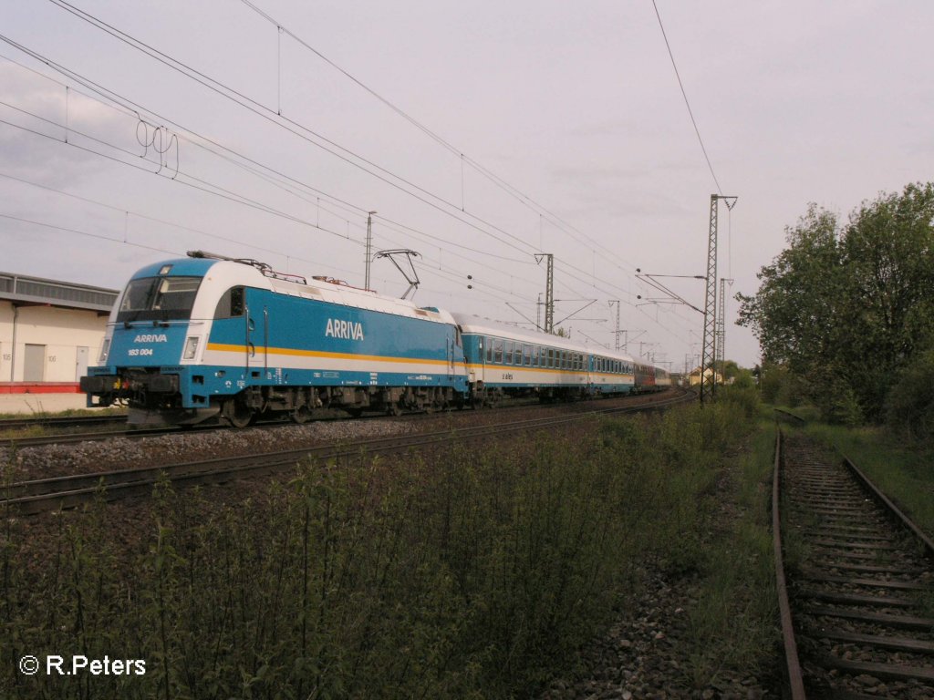 183 004 durchf�hrt Obertraubling mit ein Alex nach Hof. 03.05.08