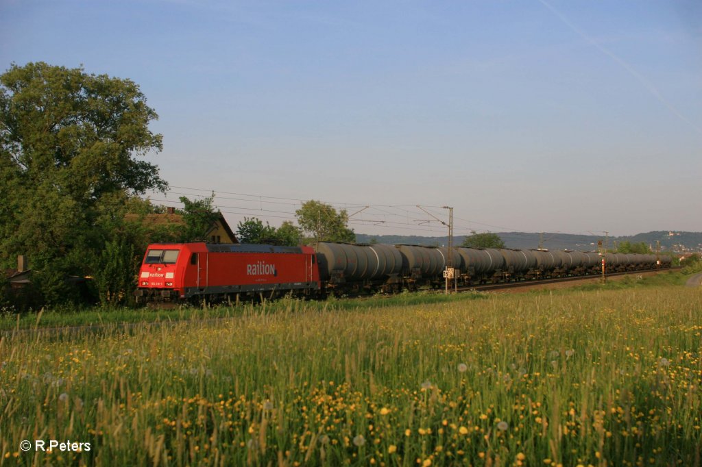 185 218-5 mit Kesselzug bei P�lling. 13.05.11