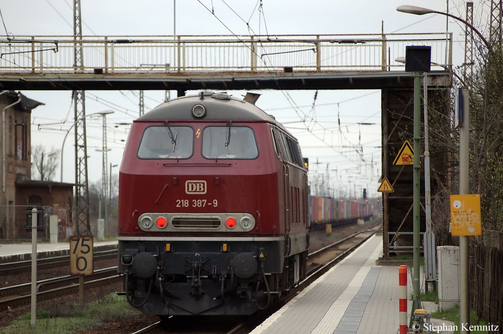 218 387-9 als Lz in Priort in Richtung Hennigsdorf unterwegs. 07.04.2011