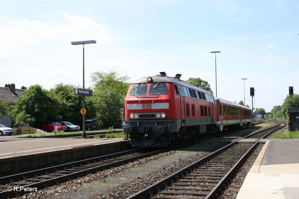 218 390-3 mit 628iger �berf�hrung nach Leipzig in Marktredwitz. 29.05.11