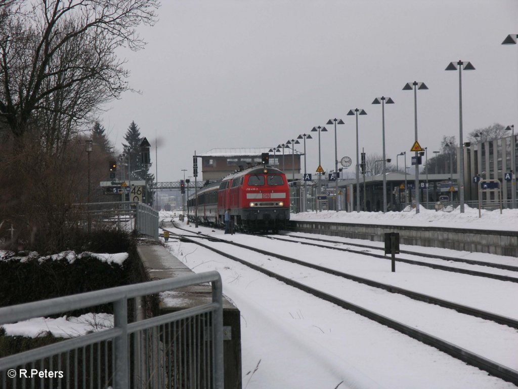 218 418-2 steht mit einer Schwester Maschine in Memmingen EC191 nach M�nchen. 23.02.08
