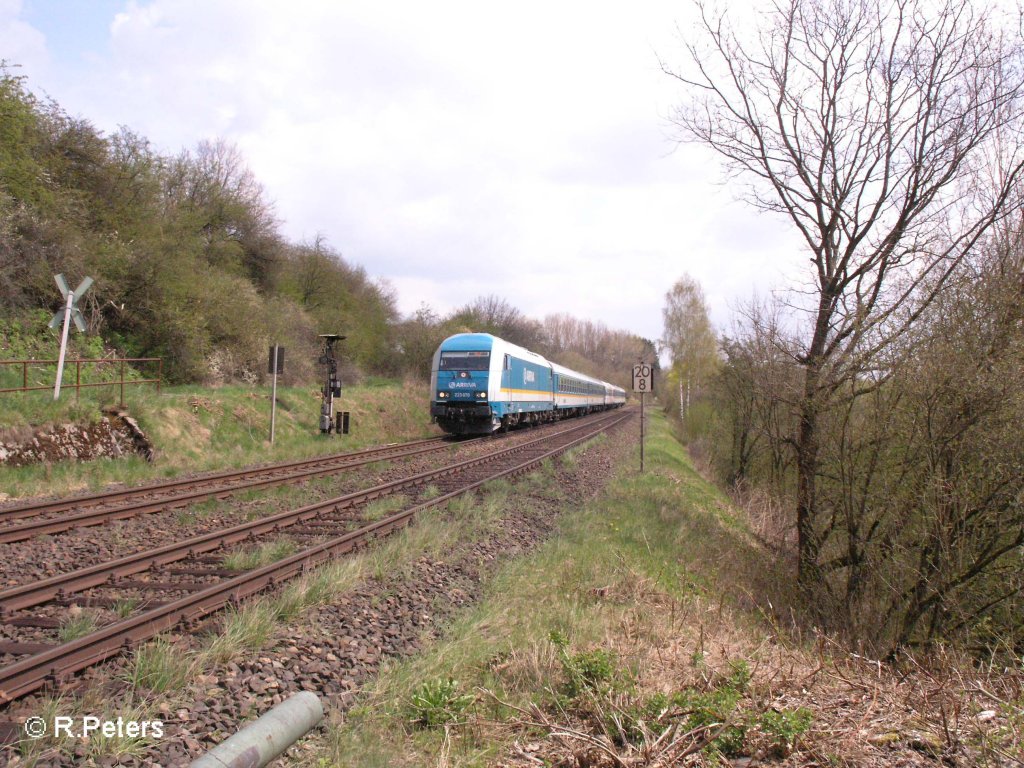 223 070 zieht bei Trautenberg den ALX37976 nach Hof. 26.04.08
