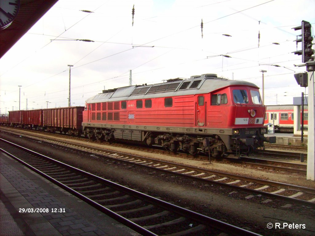 223 652-7 steht in Cottbus mit ein G�terzug nach Polen bereit. 29.03.08