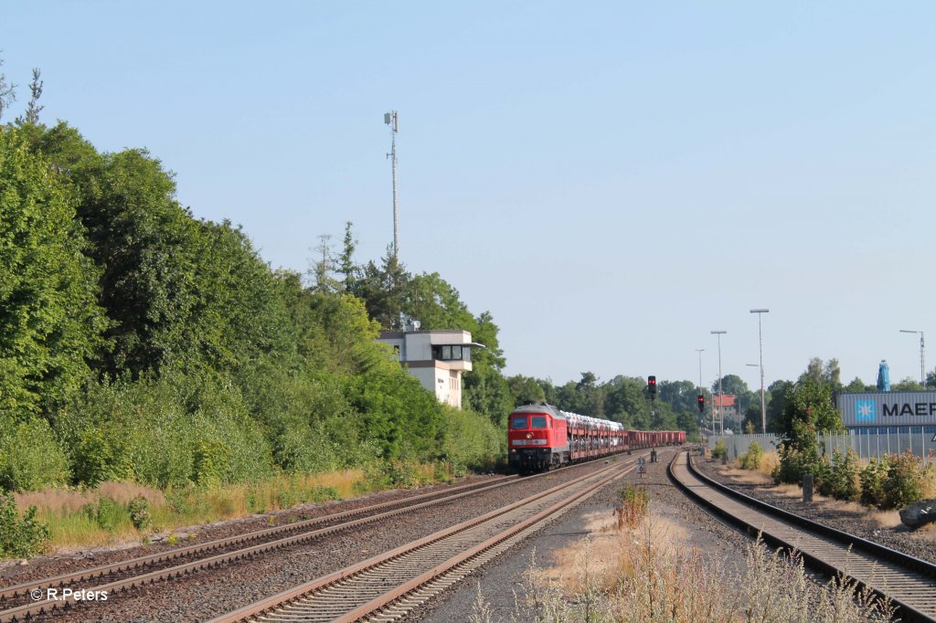 232 384-0 mit dem umgeleiteten 51683 Zwickau - N�rnberg bei der durchfahrt in Wiesau. 19.07.13