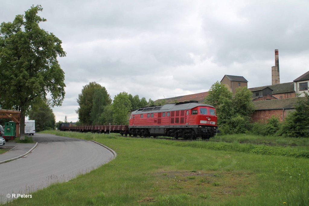 233 452-2 mit dem 45367 N�rnberg - Cheb bei der Einfahrt in Wiesau/Oberpfalz. 30.05.13